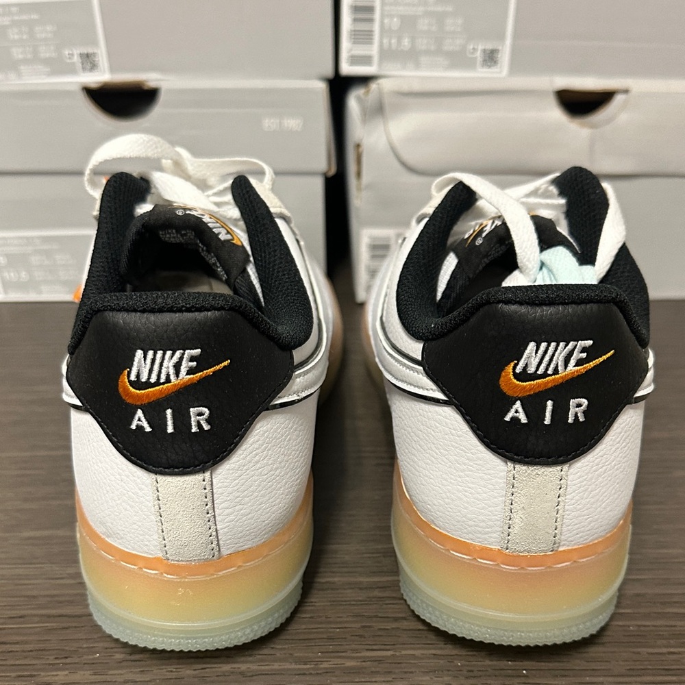 Nike White Leather Air Force 1 07’ Sneakers with Orange and Black. Multi sizes. - Picture 6 of 6